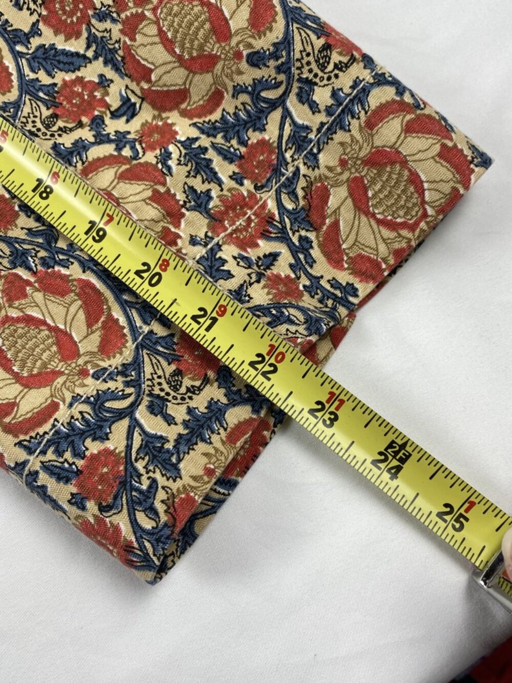 NWT Liz Claiborne Women's Size 4 Audra Floral Capri Pants Pockets - Picture 15 of 16